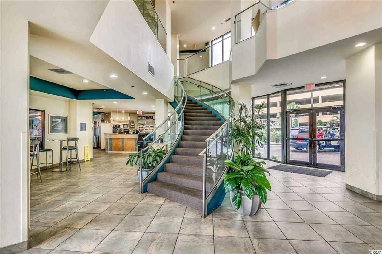 Апартаменты 210 Sea Gem Oceanfront Pet Friendly Indoor Pools Миртл-Бич Экстерьер фото