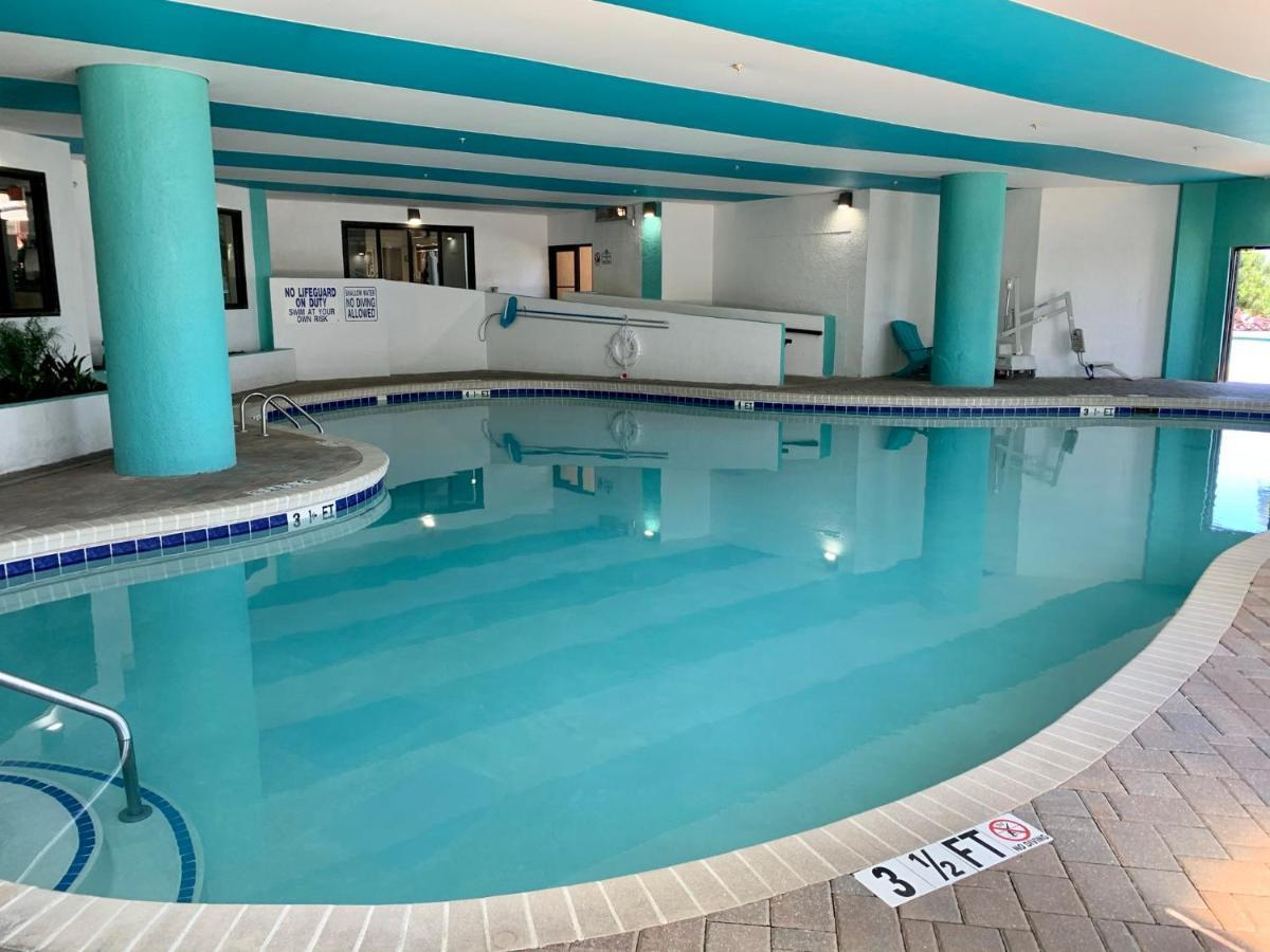 Апартаменты 210 Sea Gem Oceanfront Pet Friendly Indoor Pools Миртл-Бич Экстерьер фото