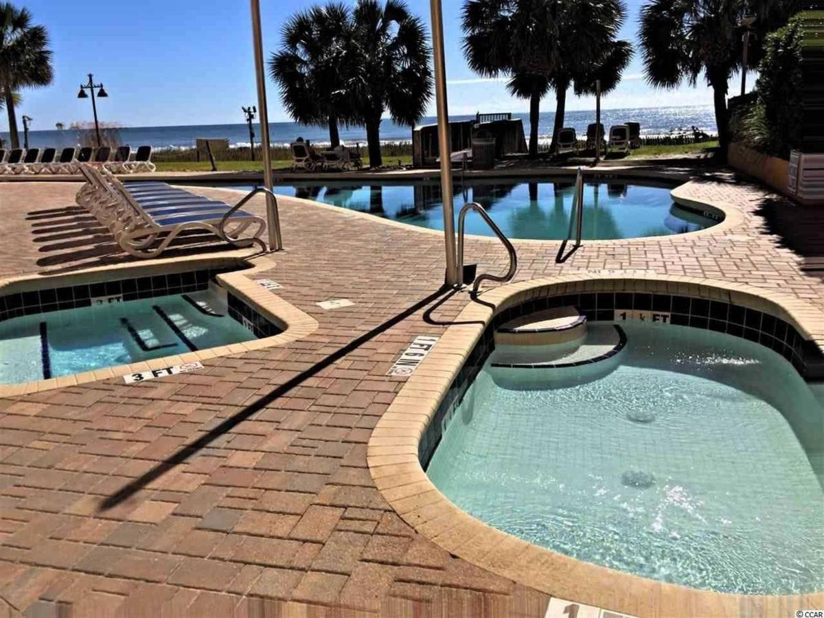 Апартаменты 210 Sea Gem Oceanfront Pet Friendly Indoor Pools Миртл-Бич Экстерьер фото