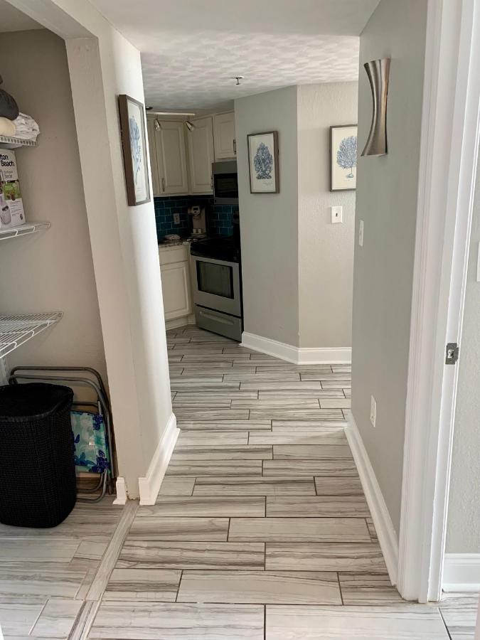 Апартаменты 210 Sea Gem Oceanfront Pet Friendly Indoor Pools Миртл-Бич Экстерьер фото
